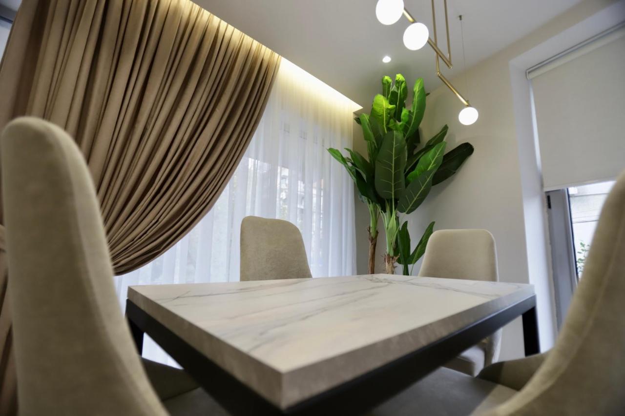 La Grand - New Bazaar Apartment Tirana Exterior photo